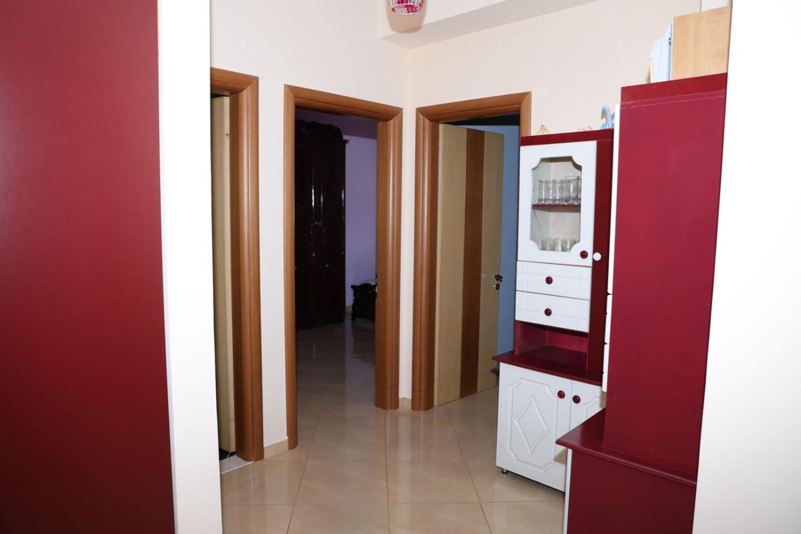 Rio'S Apartment Берат Екстериор снимка